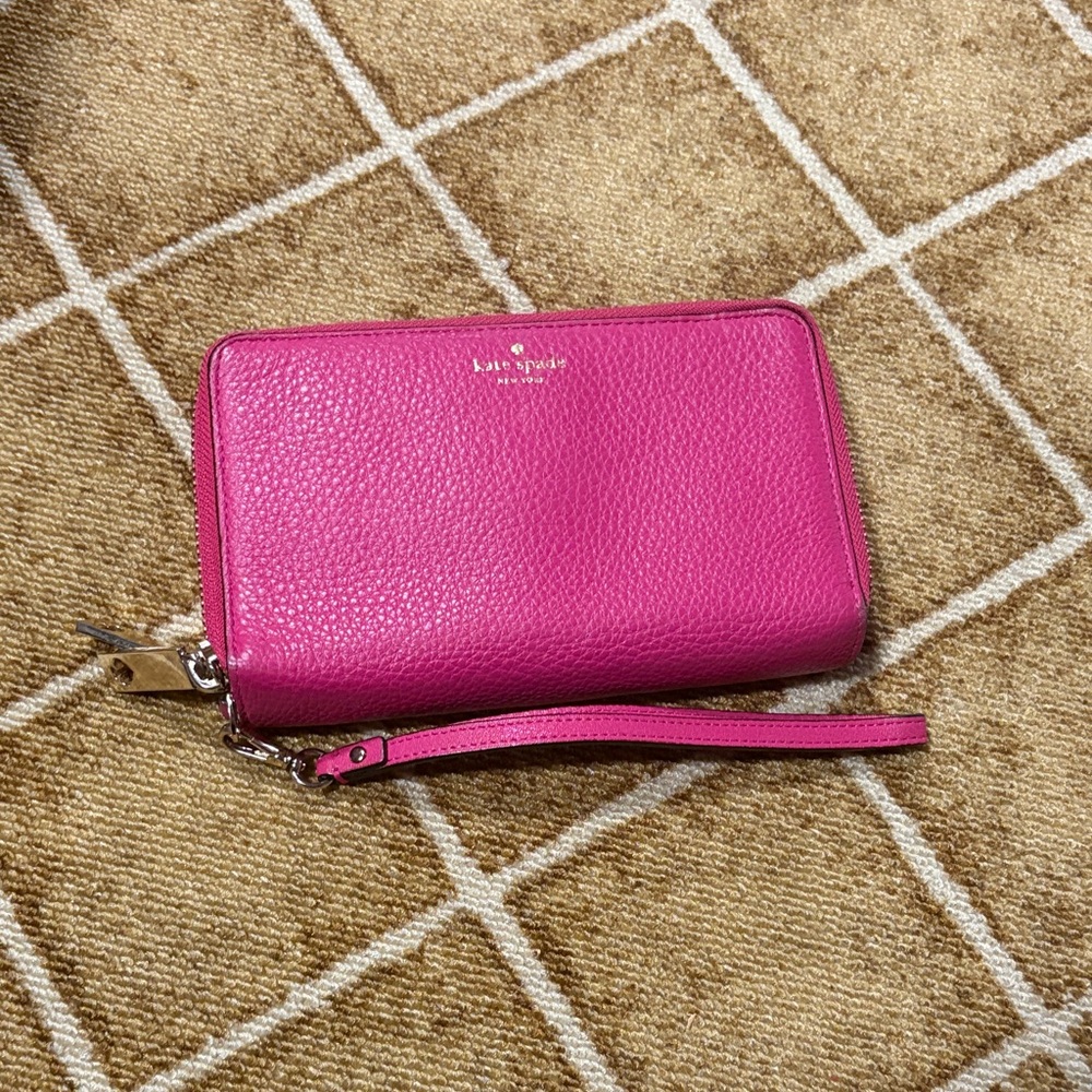 Kate Spade Fuchsia Leather Wristlet